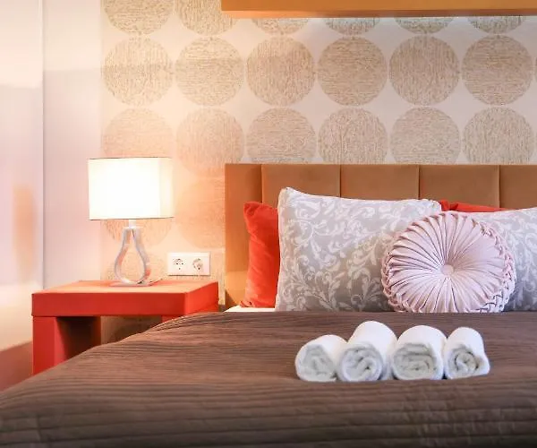 Apartman Deluxe With 4bedrm 2 Bathrm
