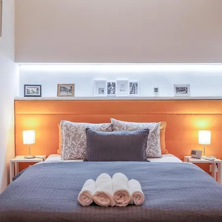 Deluxe With 4bedrm 2 Bathrm Budapešť